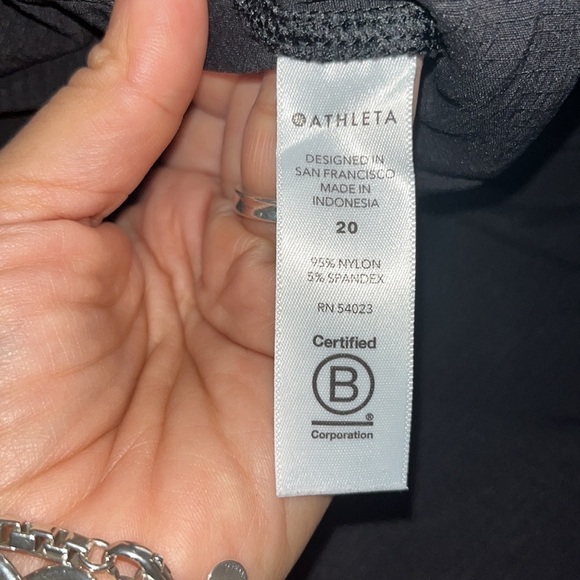 Athleta Trekkie Hike Pant Ripstop Cinch Ankles Black 20 - Picture 11 of 12